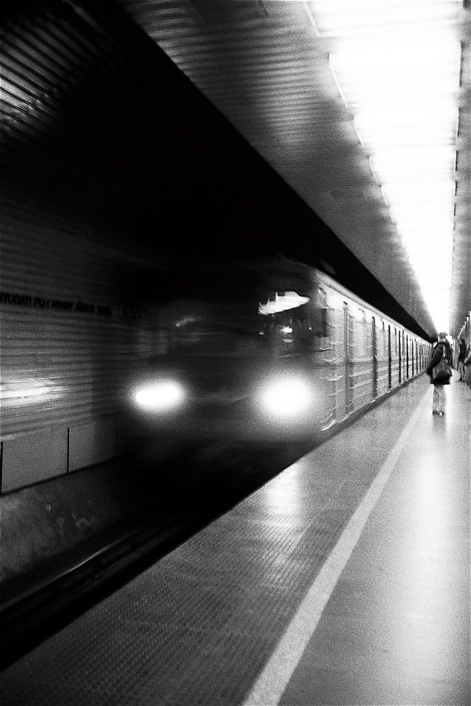 9702-buda-metro-silhouette-Photo10-10-2-rd900.jpg